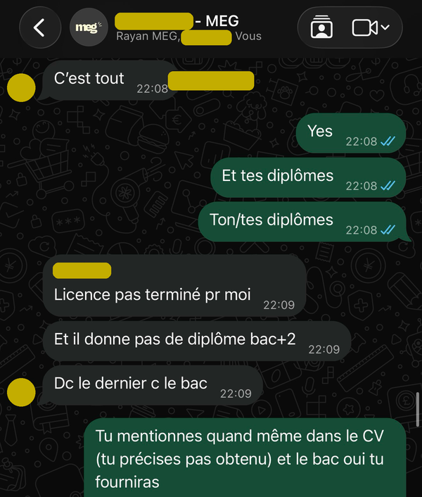 Des diplômes présentés avec exactitude